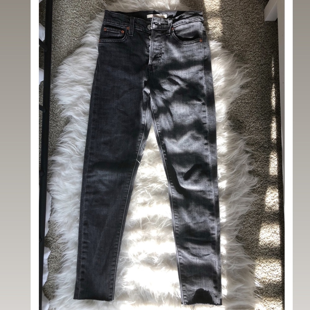 Levi’s wedgie fit skinny jeans 25